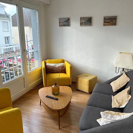 Appartement B De Charme Lumineux Нёфшатель-Ардло Экстерьер фото