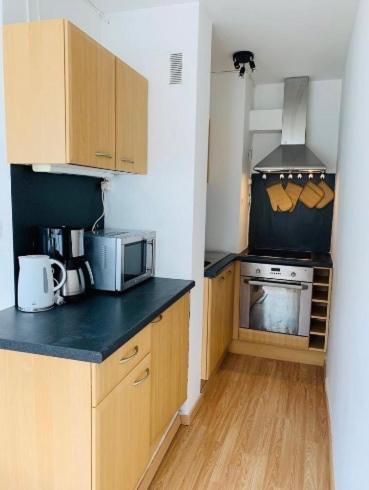 Appartement B De Charme Lumineux Нёфшатель-Ардло Экстерьер фото